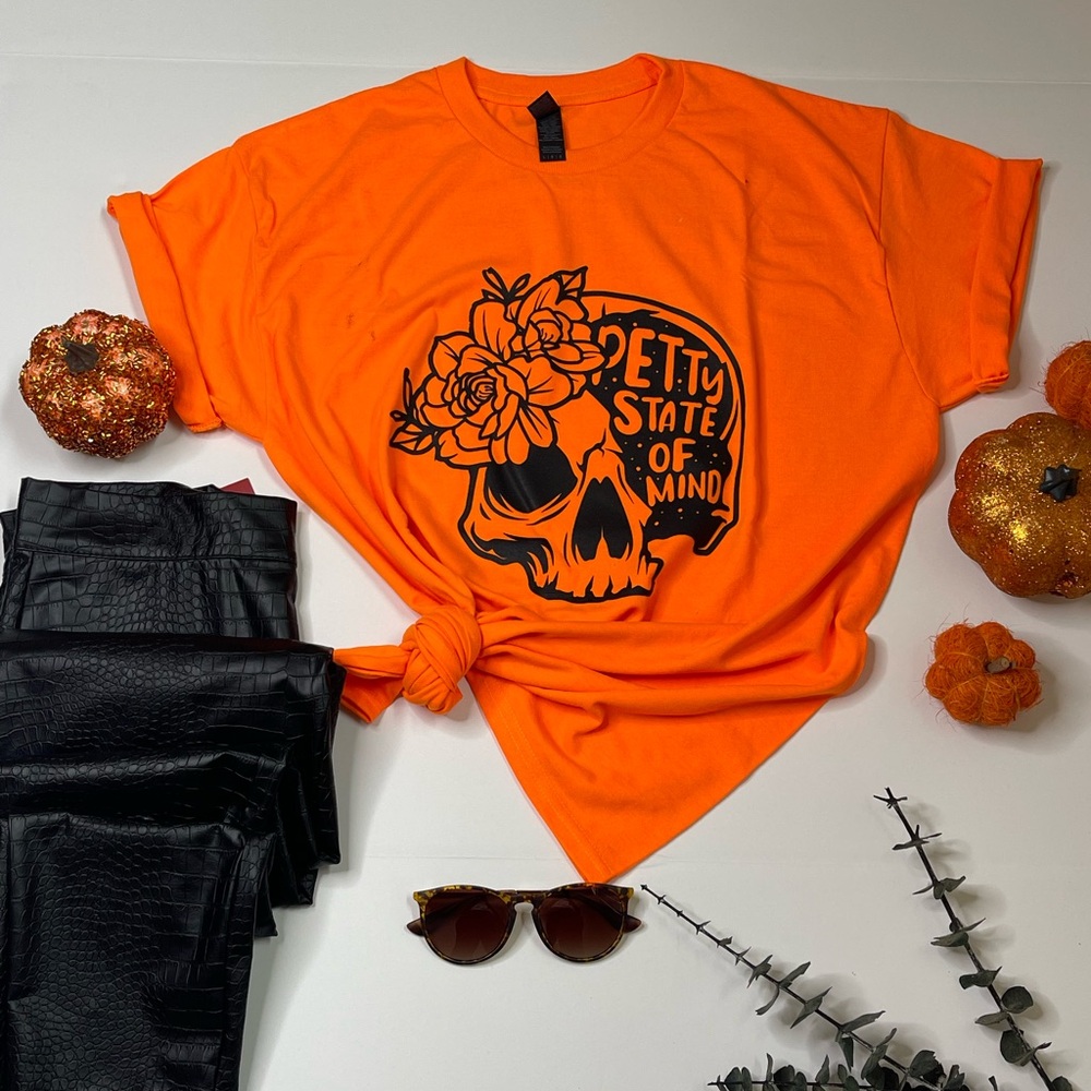 Halloween:Glitz & Stitch Petty State of Mind Tshirt
